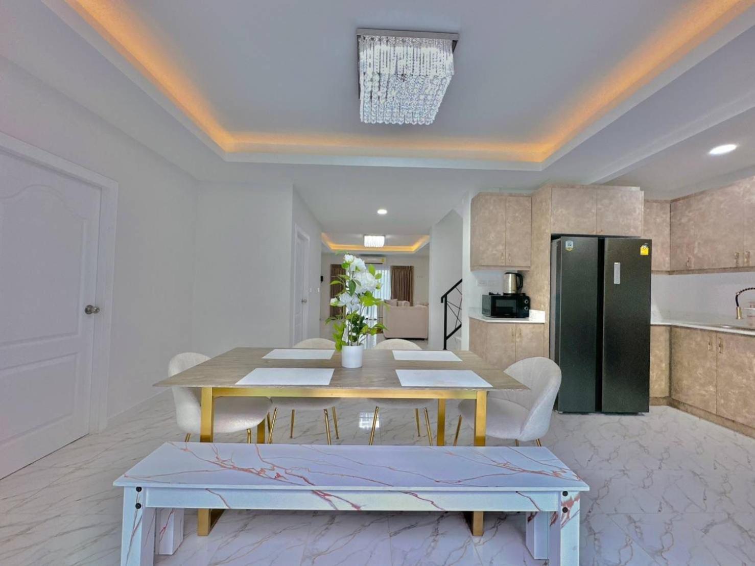 4Bedroom Pool Villa Near Walking St Bonk 파타야 외부 사진