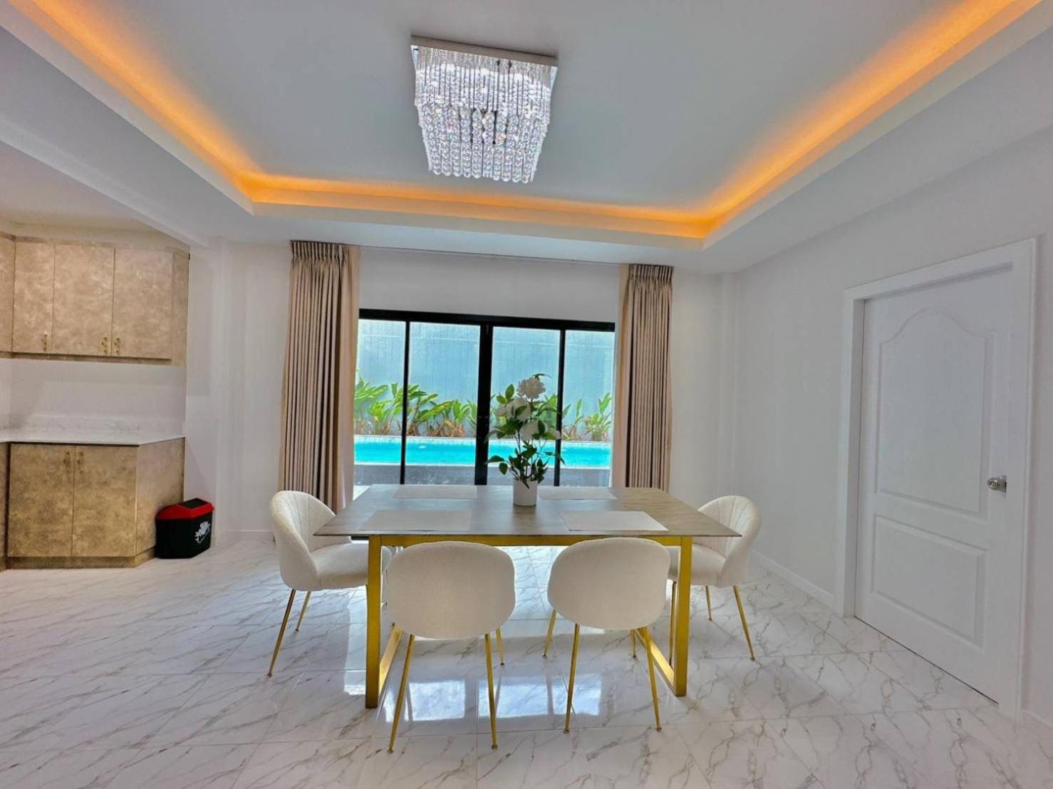 4Bedroom Pool Villa Near Walking St Bonk 파타야 외부 사진